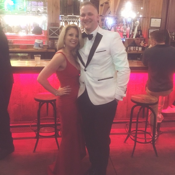 MEET YOUR SELLER | L. Rae - Picture 10 of 10